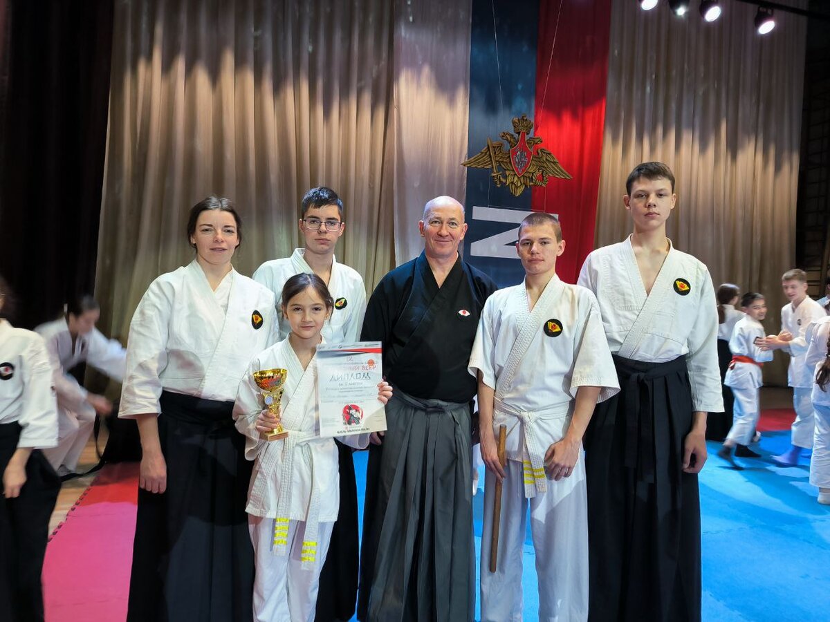 Телепрограмма на 30. Программа телепередач. Телепрограмма на 23-01-2010. Телепрограмма первого канала. Первый канал программа передач 2007.