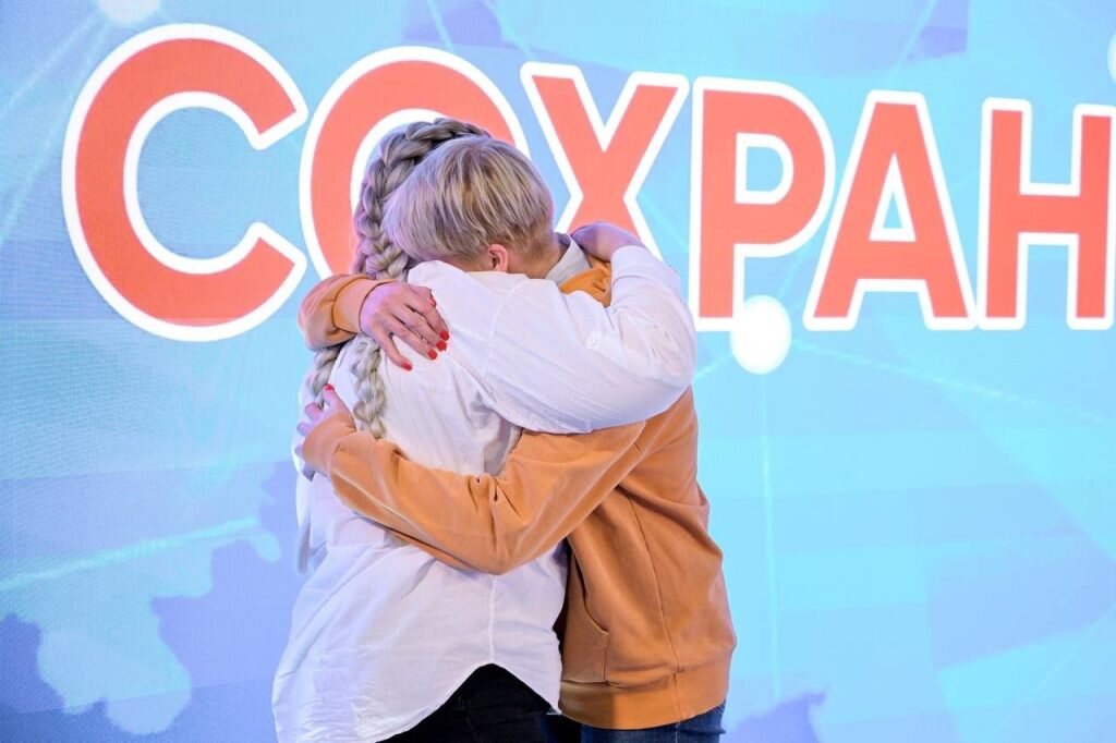 живи настоящим а не прошлым. хватит жить так как будто вам осталось жить 500 лет. довольно живо. кира мил стихи. и стало жить довольно клёво проблемы посланы к.