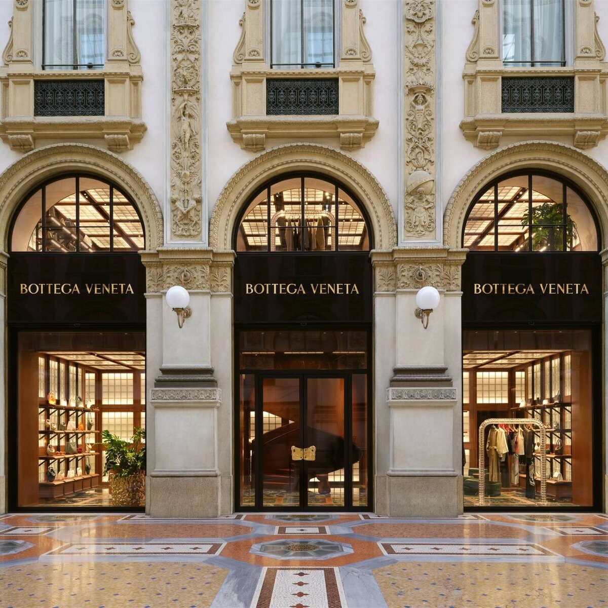    Матье Блази открывает новый магазин Bottega Veneta в Милане (фото 3)