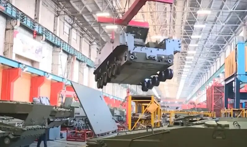 впк вооружен. военнополмыщленный комплекс. танковый завод увз. военно-промышленный комплекс центральной россии. военная промышленность.