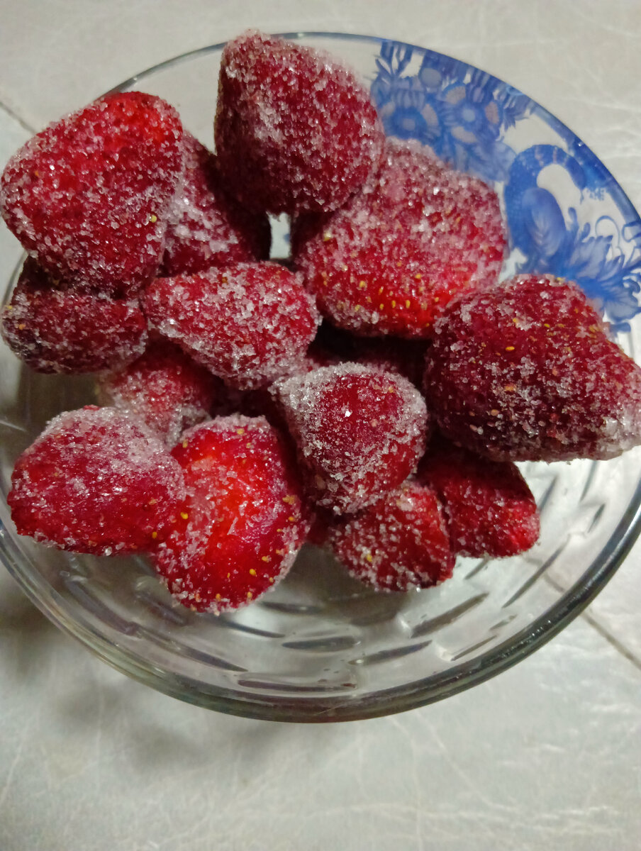 Клубника 🍓.