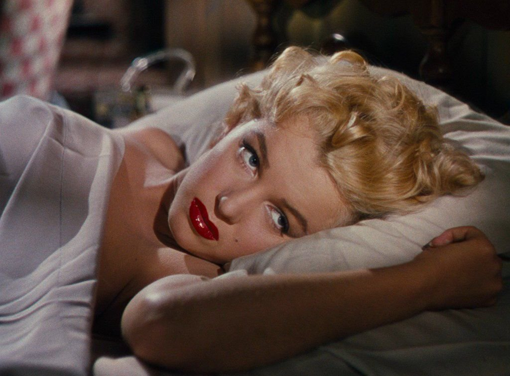 комплимент психологу. как сделать комплимент психологу?. подруги болтают. худший комплимент. психологический прием золотые слова.