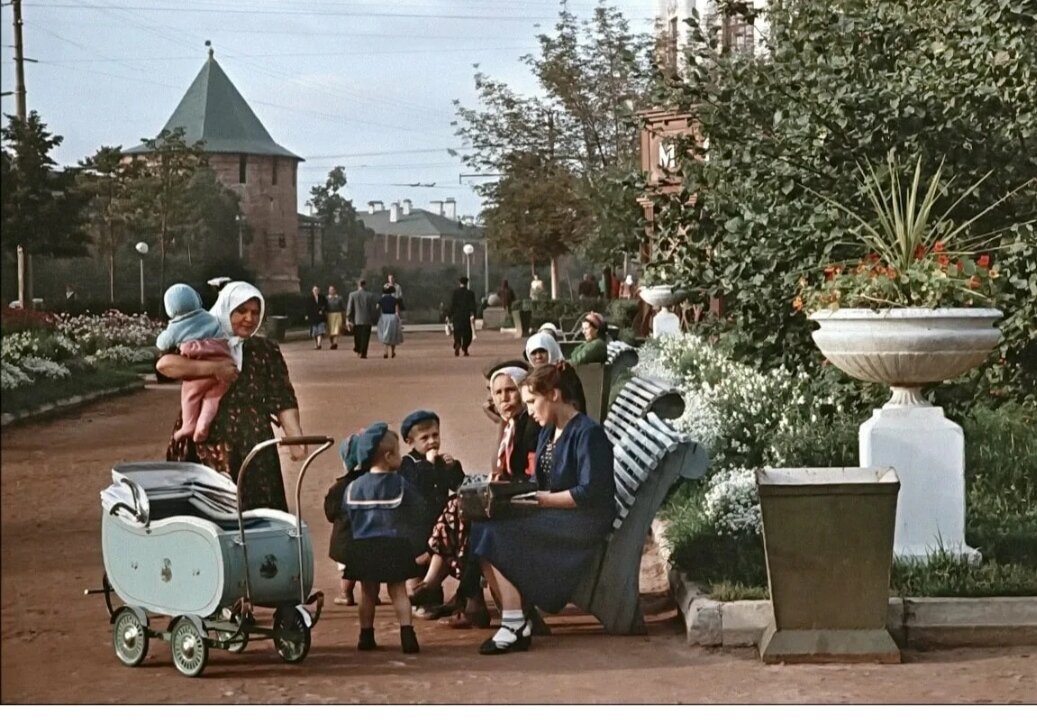 Жизнь в советское время. Нижний Новгород 1950е.