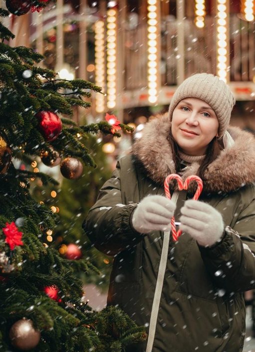 новогодний нижний новгород. покровка нижний новгород зимой 2023. нижний новгород новогоднее украшение города. рождество в нижнем новгороде 2024. новогодняя ярмарка нижний новгород 2023.