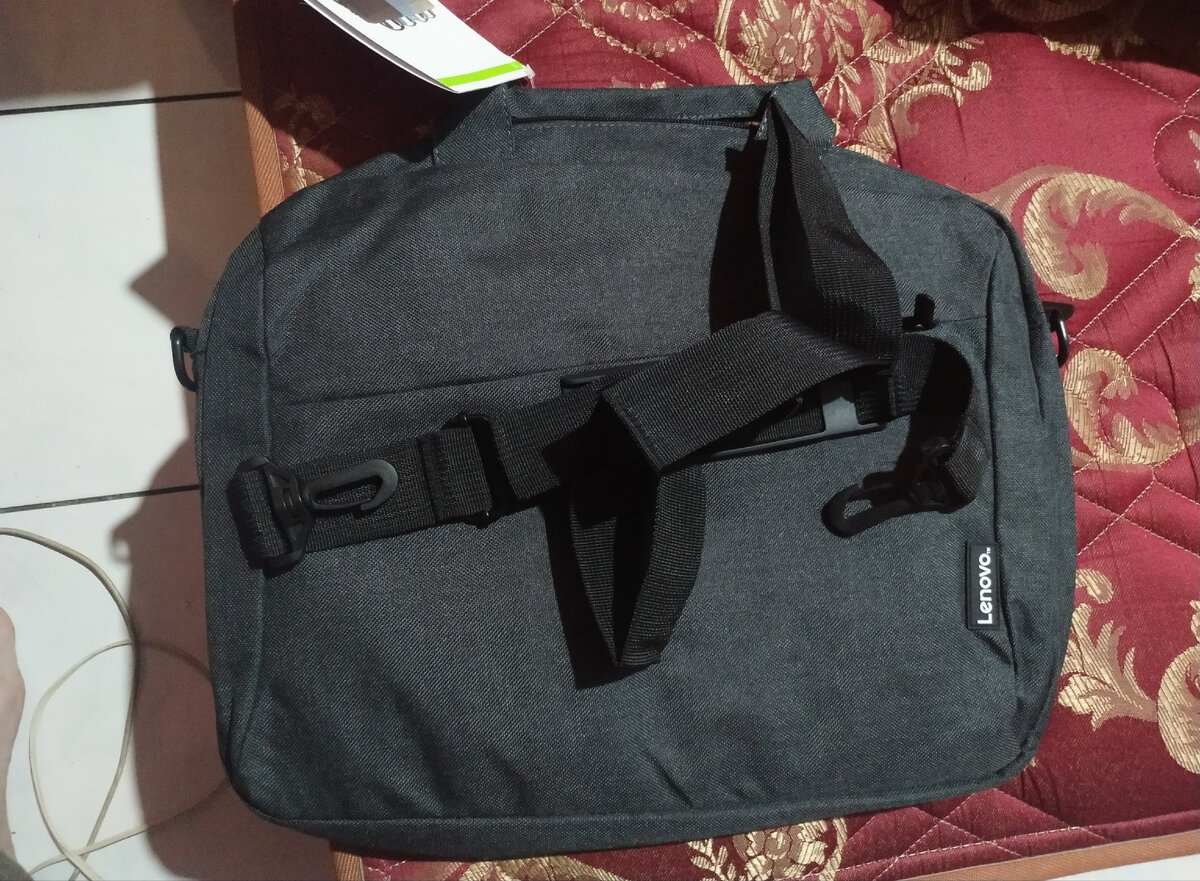 Куда делись платья. Настя петрова модель в платье. Анастасия петрова модель. Коронационное платье елизаветы петровны. Куда делись платья.