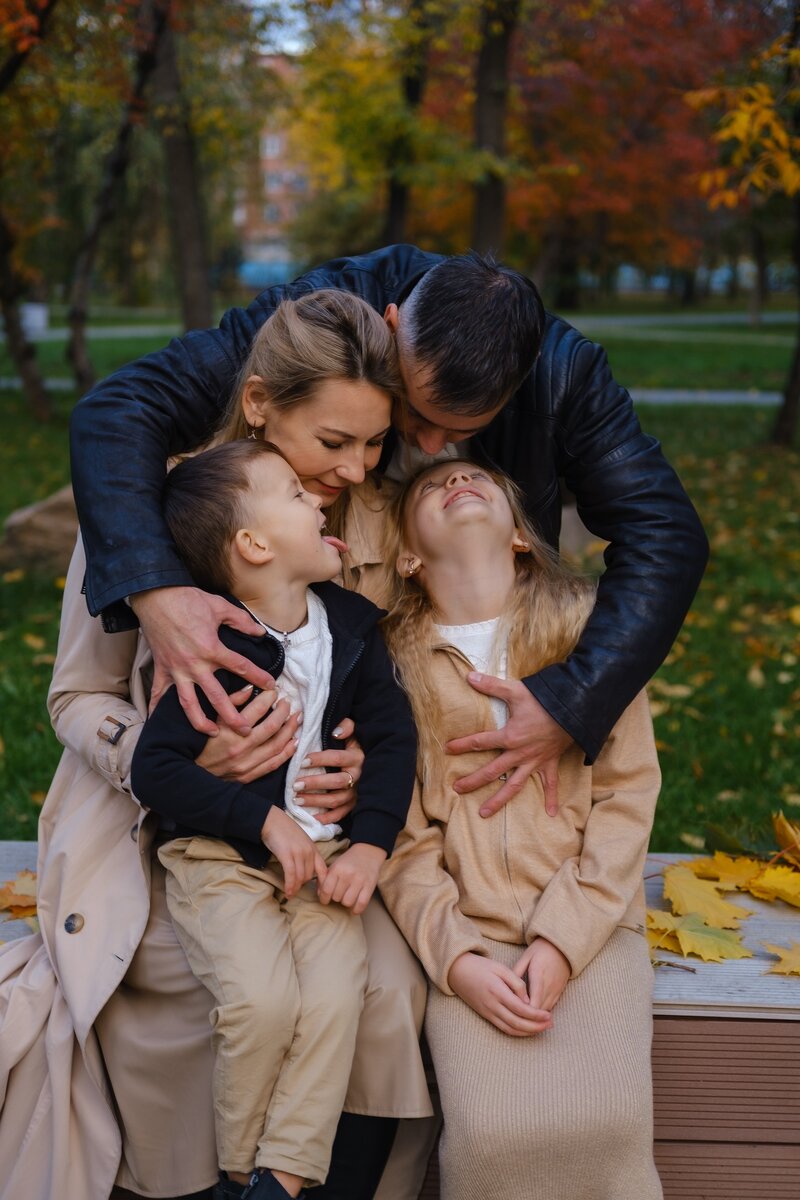 Снова осень. Сова осень. Дачный поселок осень. Сова осень. Стихи про осень для малышей.