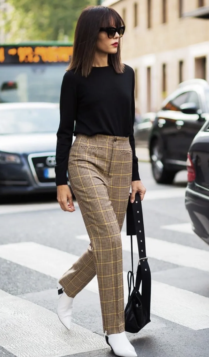 брюки палаццо 2021 летние. брюки палаццо женские 2021. модные брюки женские. брюки модный тренд. брюки весна лето 2023.