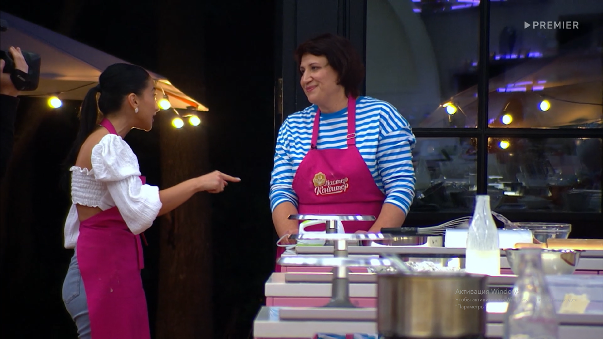Студия шоу кондитер. Кондитер 7 13. Милана хаметова на шоу кондитер. Кондитер 7 13. Кондитер участники.
