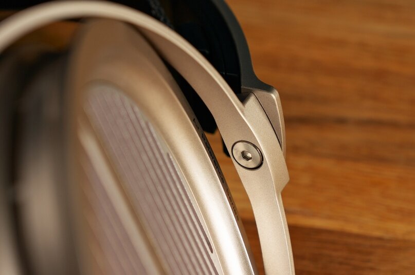 Коллектив в офисе. Аутсорсинг сервер. Комплектовщик на склад. Компания хорошая сборка. Абонентское обслуживание ит.