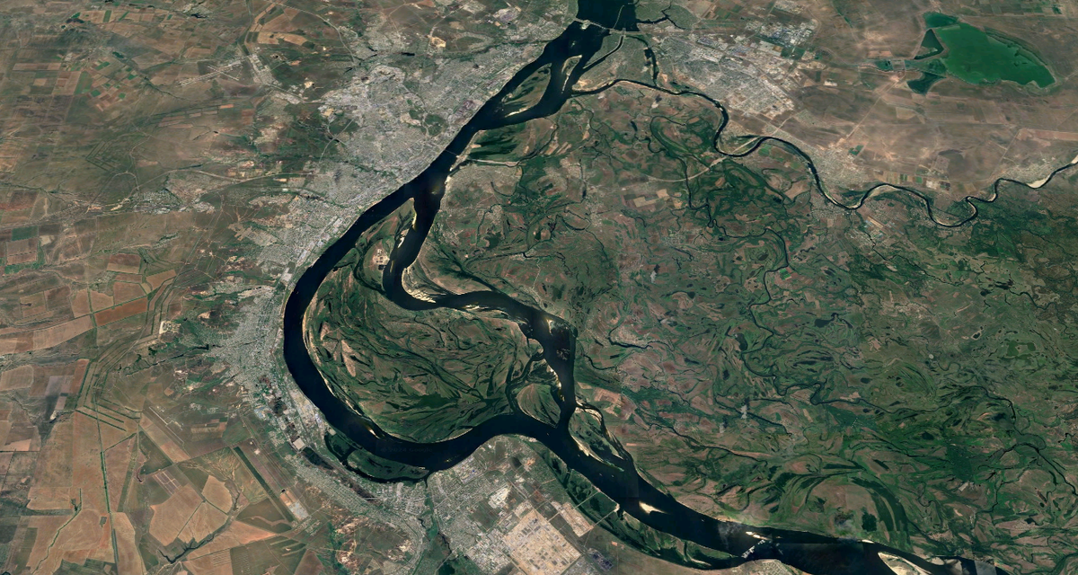 Город Волгоград в Волгоградской области, Российская Федерация. Координаты: 48.707067, 44.516975, высота - 2.000 метров. Тип: Спутник, режим: Глобус, Вид 3D, без ярлыков, Google карта.