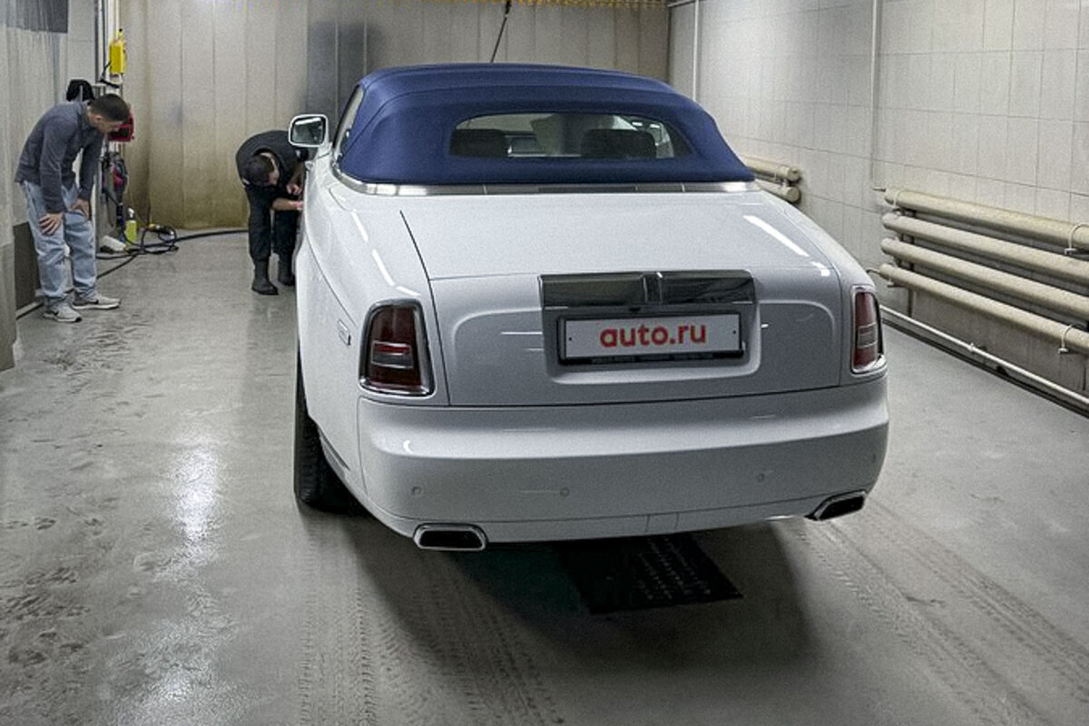    Rolls-Royce Phantom Drophead Coupe Zenith   
Авто.ру