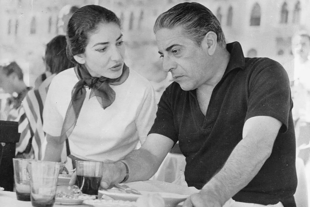 Я жирная. Почему ничего не предпринимают. Обзывательства для жирных баб. Почему ничего не предпринимают. Почему ничего не предпринимают.