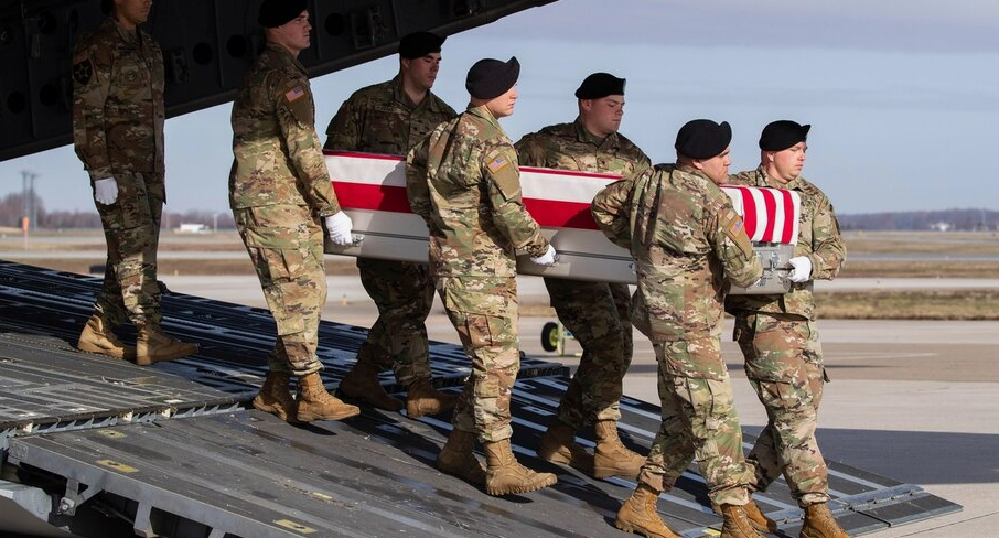 неизвестный солдат фильм 2017. 1 день из жизни солдата. шаг на плацу. подъем в армии. жизнь солдата видео.