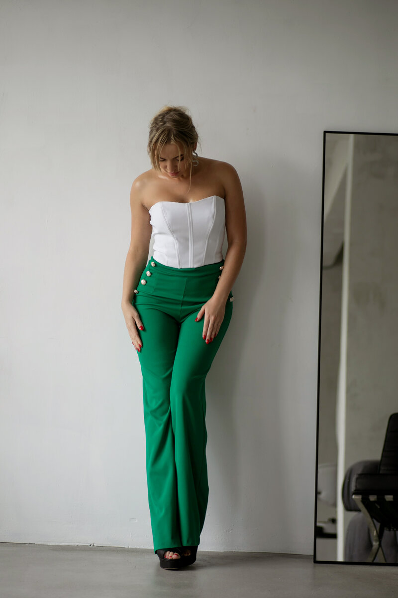 МУЖЧИНА СОЙДЕТ С УМА