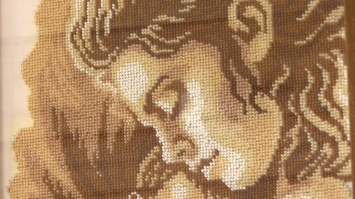    Картины из бисера. Новая выставка в музее семьи Бубновых