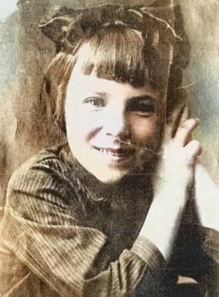 Лидия - подросток