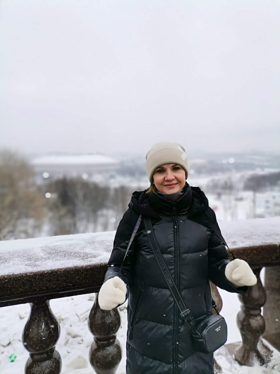 Довольнаяяя 