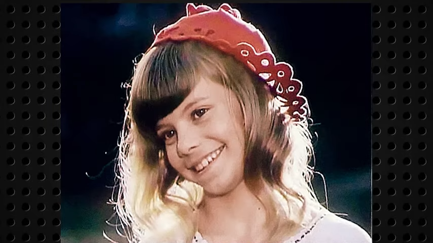 факты про 90-е. 90-е годы в россии. сериал beverly hills 90210. ваучерная приватизация в россии 90х годов. 90-е годы.