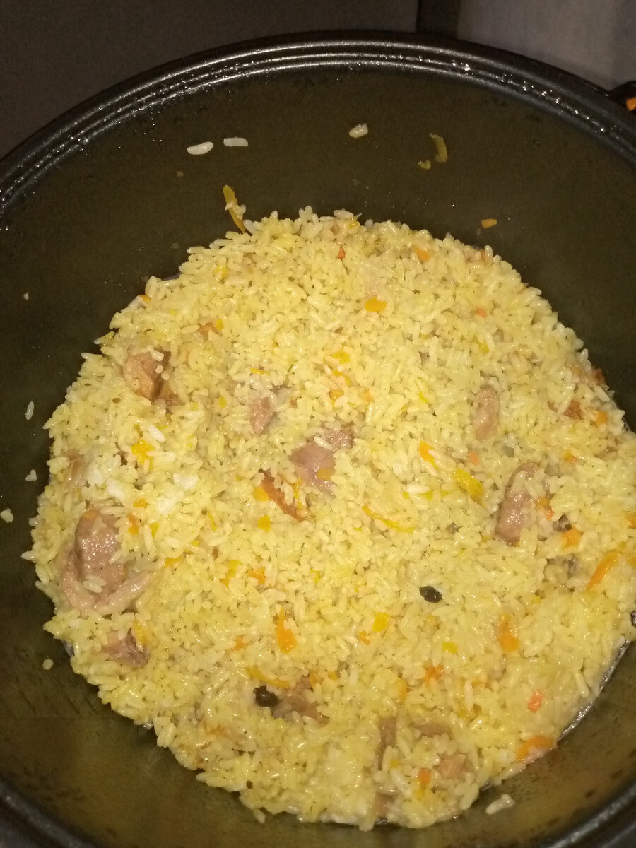 Сплин двое не спят ноты для гитары. Королевство не спать аккорды. Тексты и аккорды. А не спеть ли нам песню о любви текст. Ноты королевство кривых.