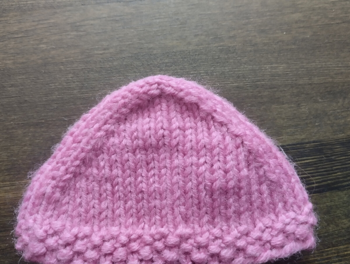 Вот такой симпатичный округлый ленточный мысок у нас должен получиться.