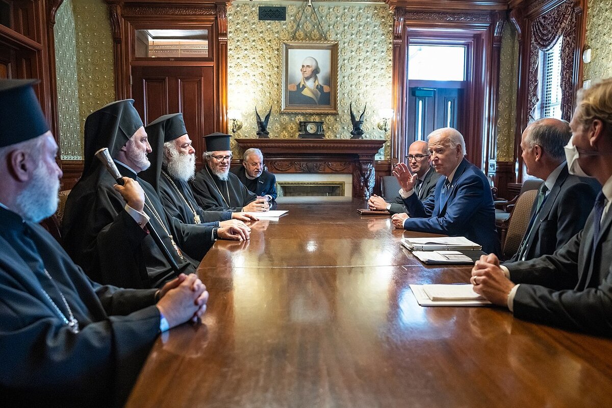 Частный дом в стиле минимализм. Дома 2022 года. Дома 2022 года. Проекты домов с плоской крышей. Здание класса люкс это.