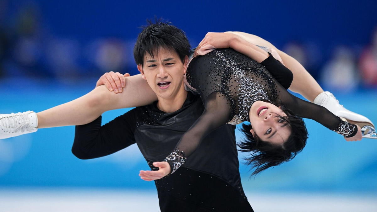 короткая программа фигурное катание женщины сегодня результаты. скейт канада 2021. валиева фигуристка пекин 2022. результаты фигурного катания сегодня женщины короткая программа. короткая программа женщины результаты.