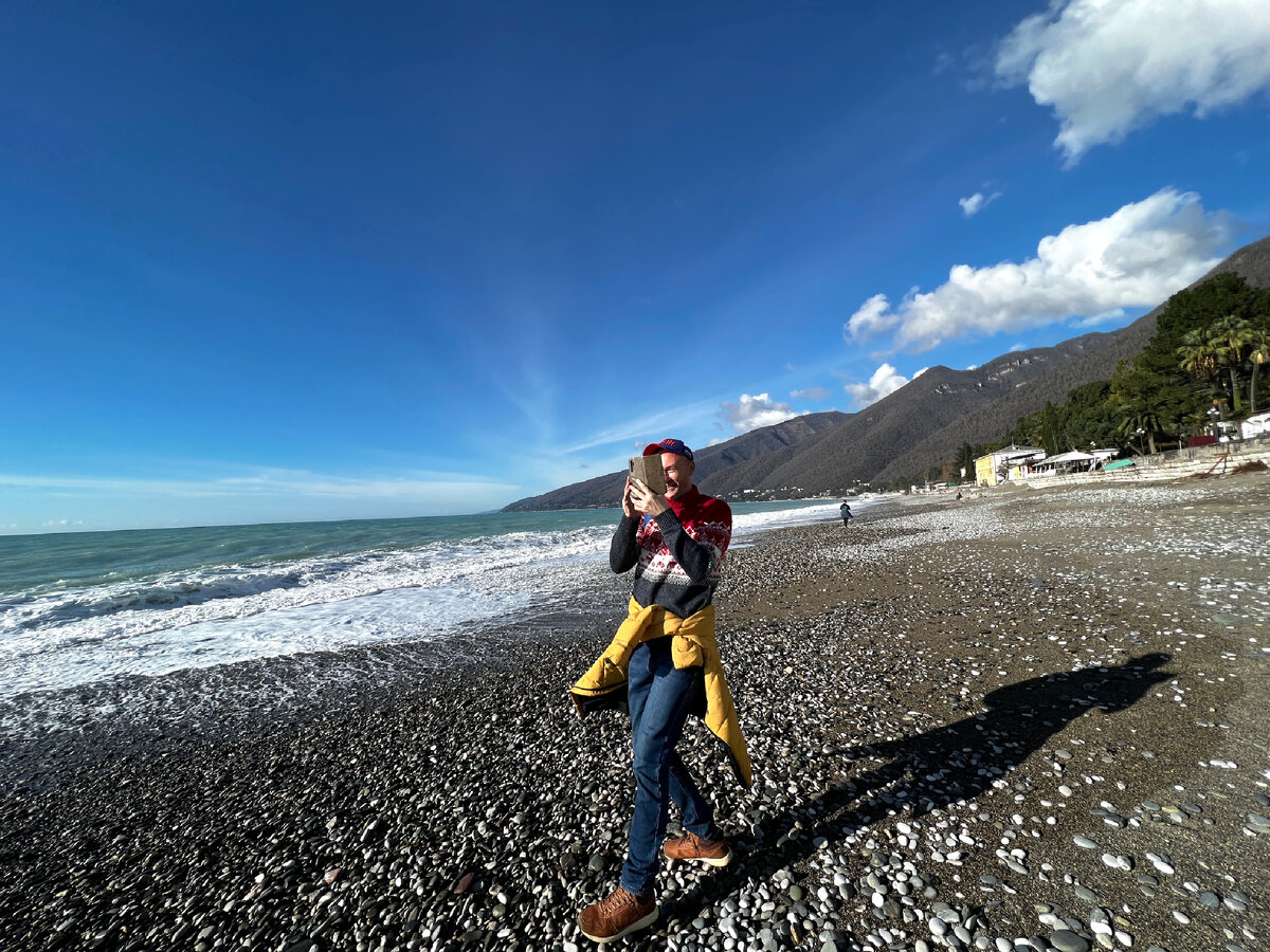 Пассажир поезда идущего со скоростью 60 км ч. Поезд проезжает мимо. Поезд проходит мост. Задачи на движения мимо. Поезд проезжает мимо платформы.