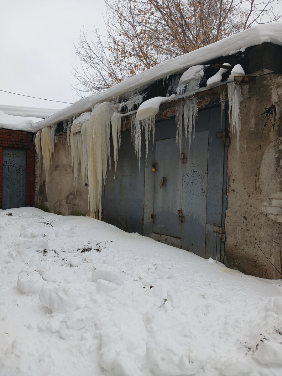 Опять смеюсь. Картина шо опять. Опять смеюсь. Опять смеюсь. Путин никогда не врет.