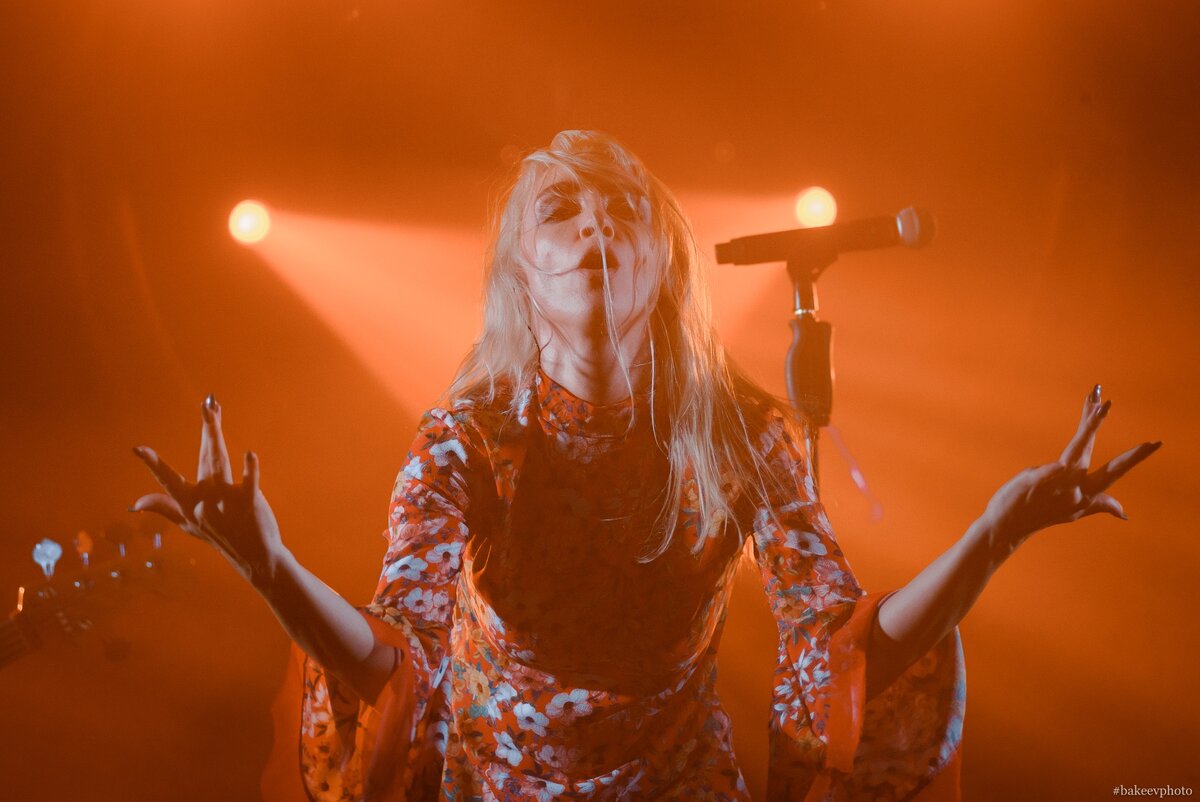 Божена Войцешевска - певица, автор песен, продюсер.