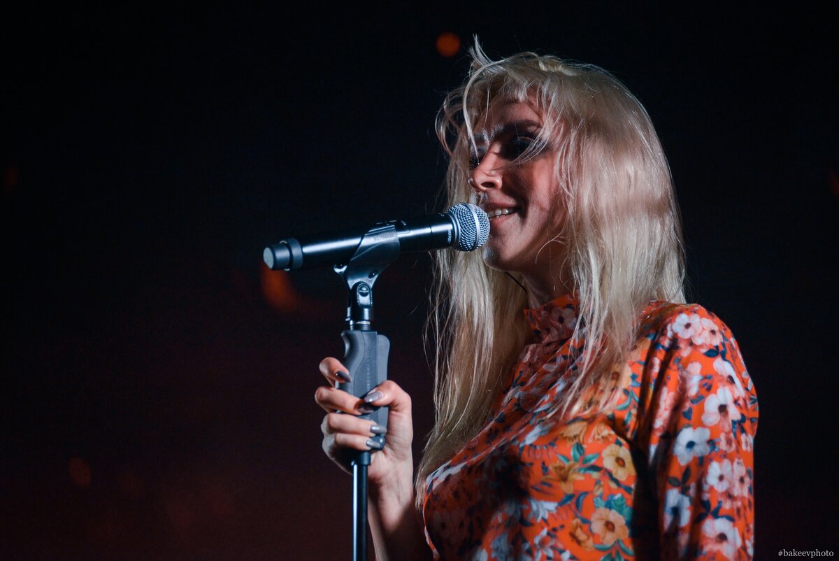 Божена - Войцешевска - Российская певица, автор песен, продюсер.