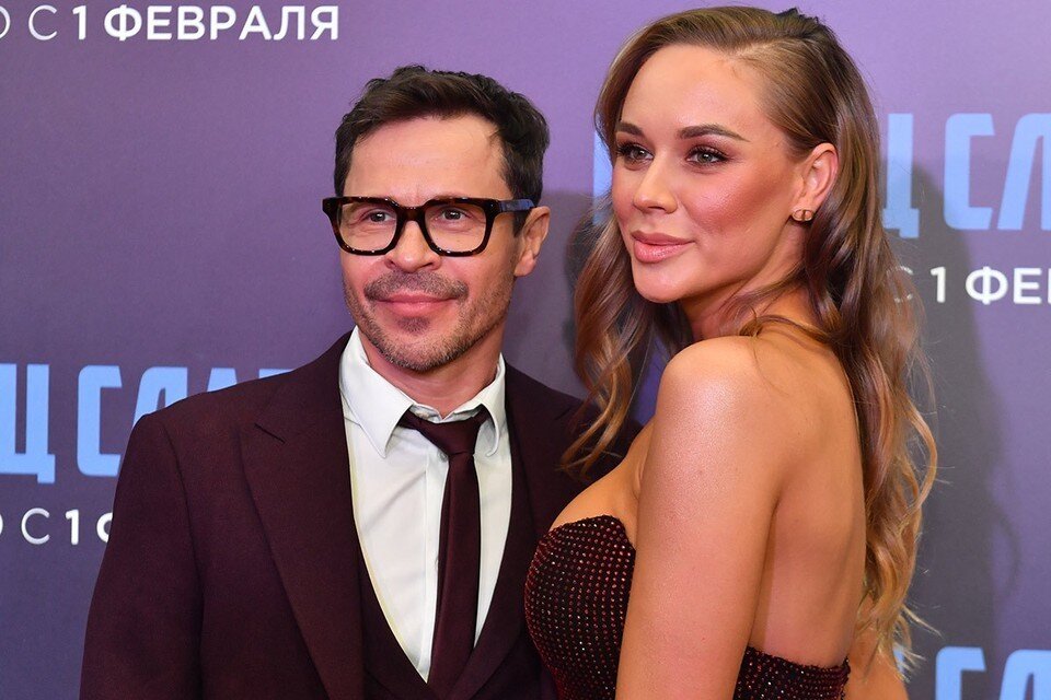 Аманда сейфрид и ченнинг татум в фильме. Зои дешанель фильмы 500 дней лета. Влюбилась в девушку 2023. Влюбилась в девушку 2023. Красивая девушка с парнем.