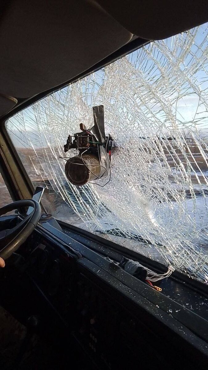 Когда ангел - хранитель не спит на задании 🙏