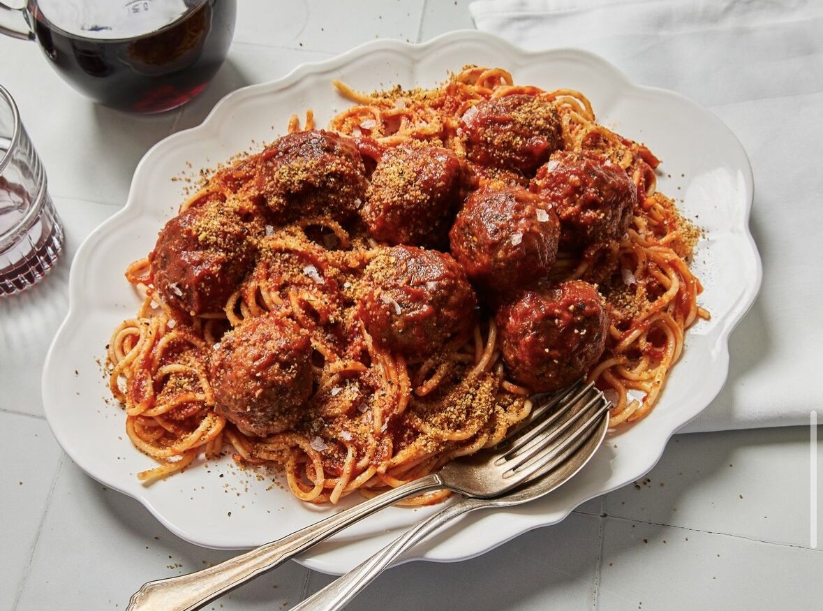 Паста с фрикадельками 