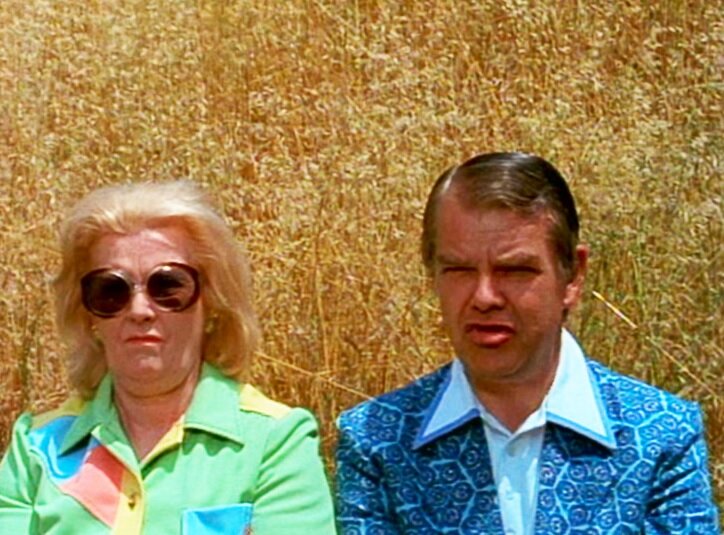 Молодежная субкультура нефоры. Сколько я нефоров видел. Слова неформалов. Я против неформалов. Неформал это простыми словами.