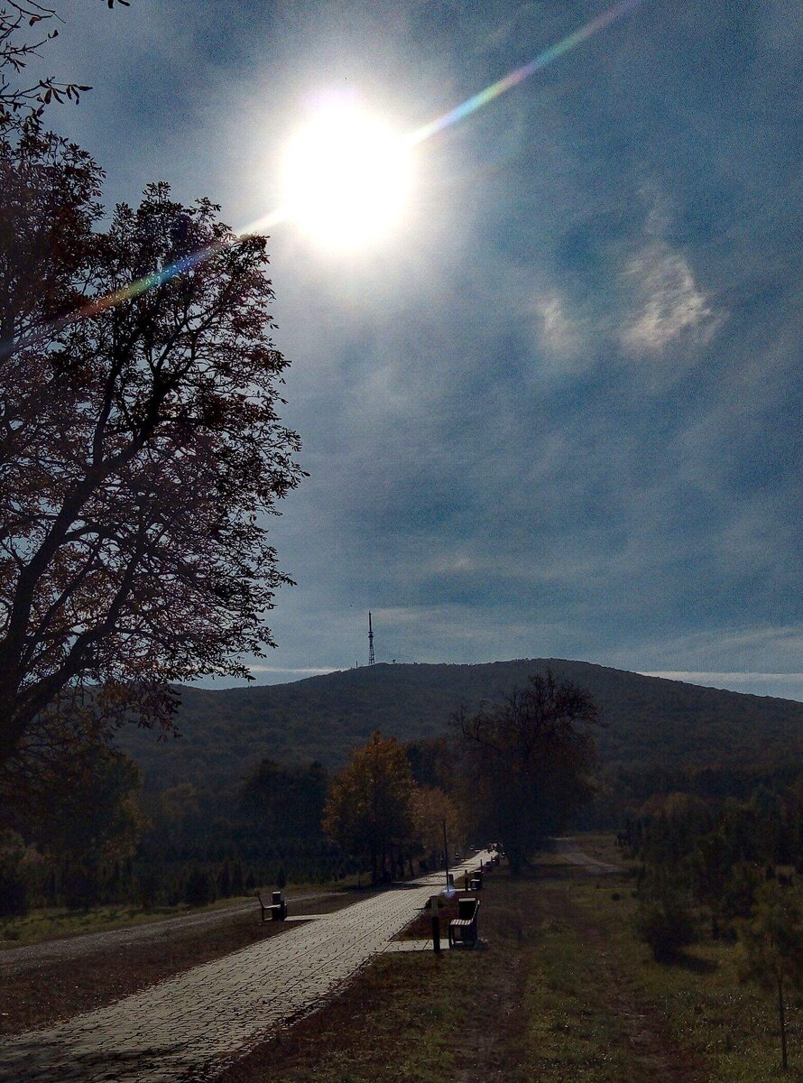 Вид на Малый Машук со стороны Перкальского питомника. (фото автора) 