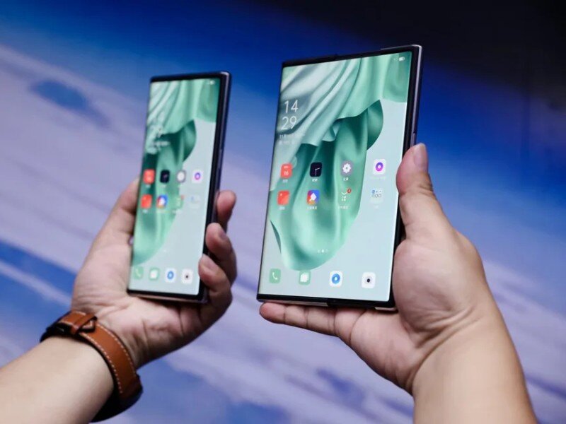    Apple запатентовала смартфон-слайдер с выдвижным дисплеем