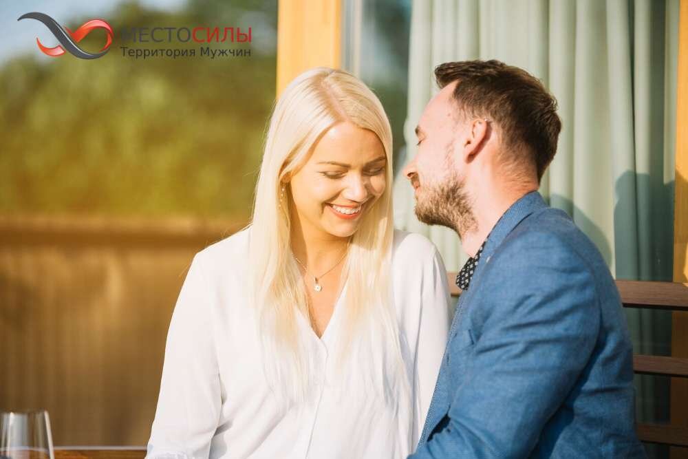 Мужчина и женщина страсть. Парня имеет взрослый. Женщина соблазняет мужчину. Парня имеет взрослый. Парня имеет взрослый.