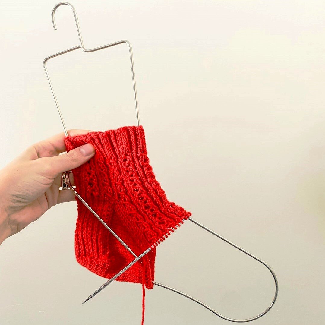 Фото вязаных носков (найдено в Интернете при помощи сервиса LOON)