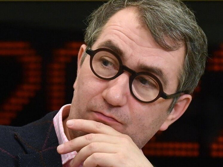 Мнимый больной малый театр. Тяптушкин актер малого театра. Кто возглавит малый театр. Мольер малый театр соломин. Кто возглавит малый театр.