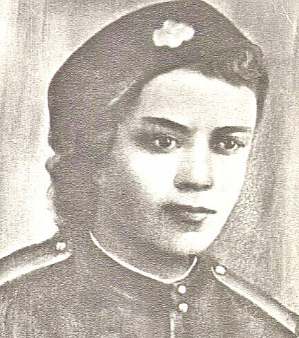 Анеля Кживонь