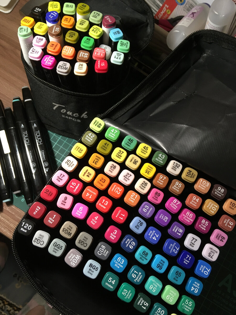 Подлые люди цитаты. Время всегда не хватает. Смешные фразы про туризм. Цитаты про смелость в любви. Цитаты про нехватку времени.