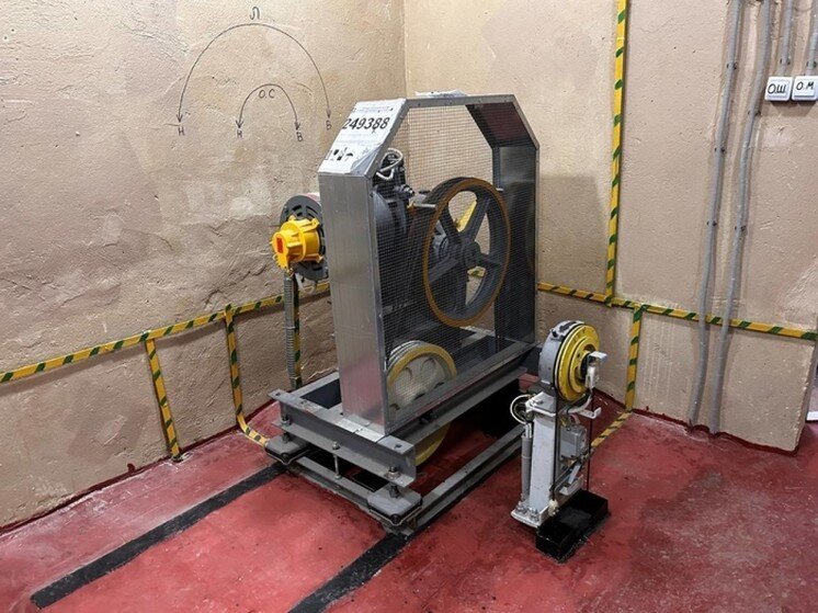 Требуется на работу уборщица. Вакансии великие луки от прямых. Стройсам. Велрыбпром великие луки. Старый центральный рынок великие луки.