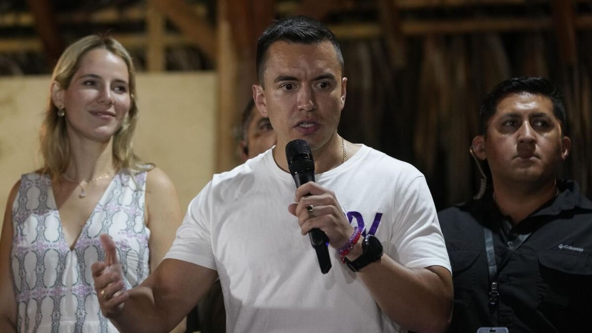     Даниэль Нобоа. Источник: ria.ru Автор фото: AP Photo / Martin Mejia