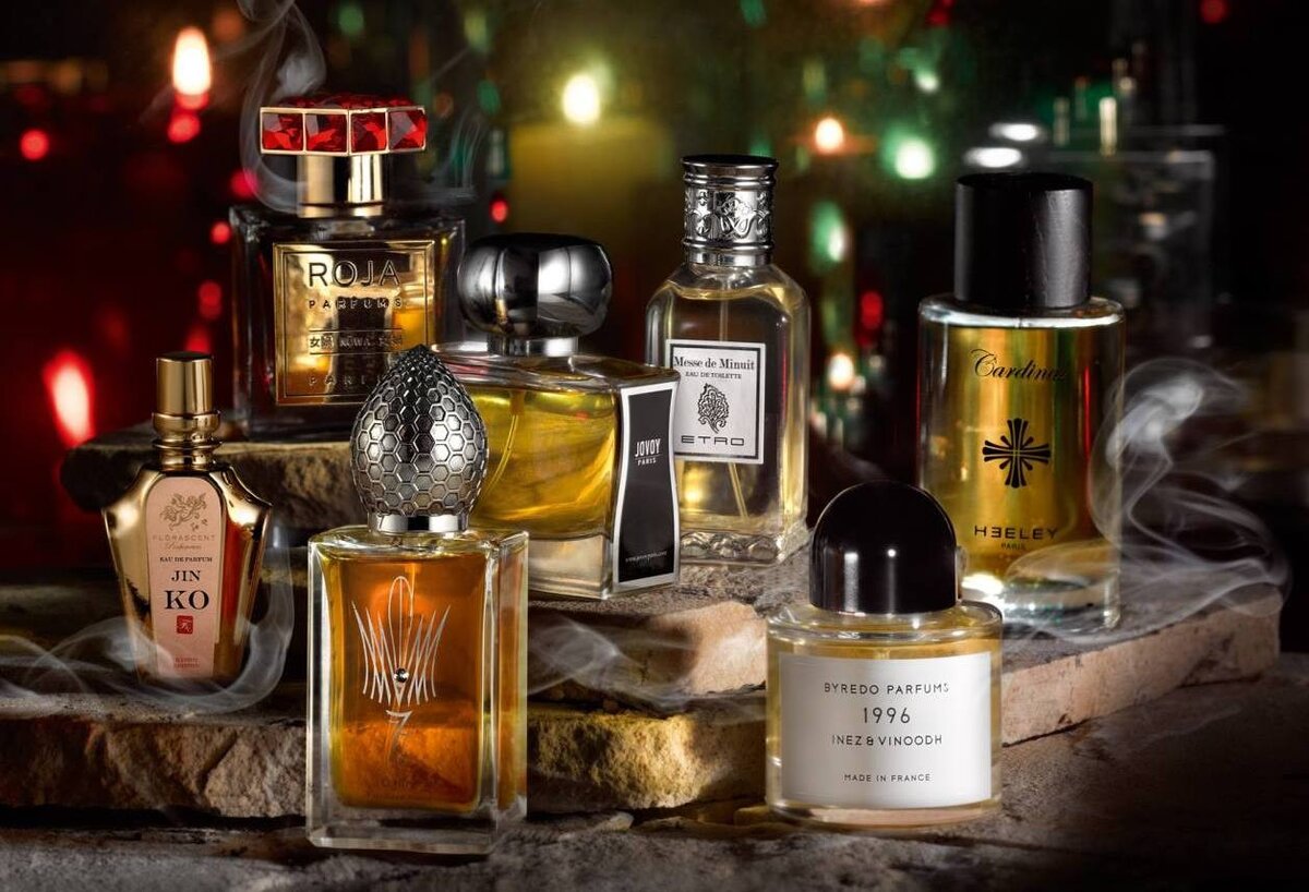 10 ароматов духов. мужские духи топ. самые популярные духи. 10 ароматов духов.