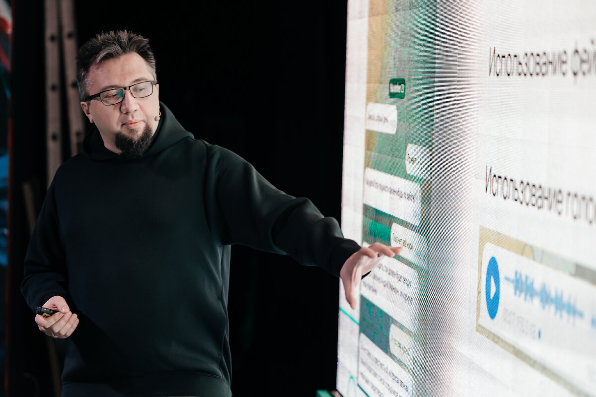 Касперский евгений валентинович вклад в информатику. Kaspersky операционная система. Основана лаборатория касперского. Операционная система касперский ос. Антивирус касперского.