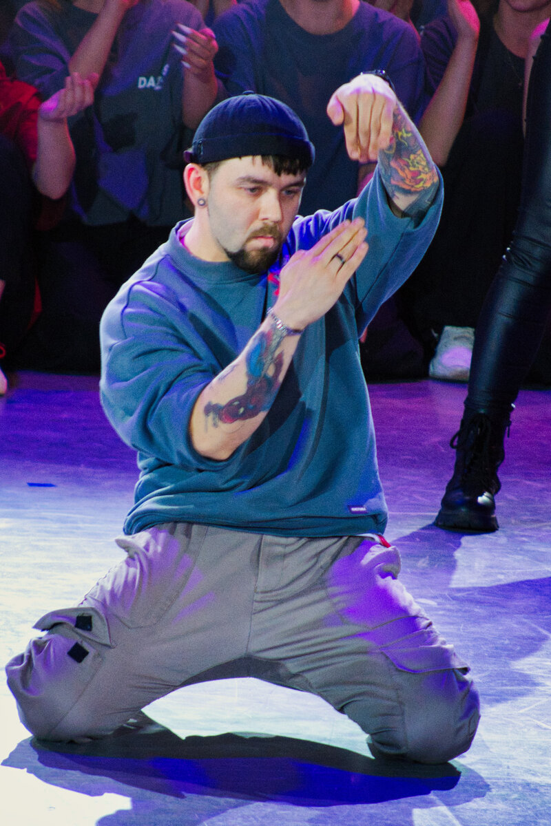 чарльстон хенсон. чарльстон 20-е. танцы в танцклассе. танцы 20. мамбо танец.