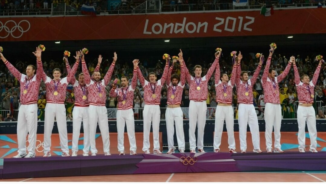 награды олимпийских игр в современности. древнегреческие олимпийские игры награды. лавровый венок олимпийских игр. олимпийские медали в древности. виды олимпийских медалей.