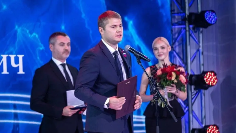    Опубликована монография Андрея Спиридонова о концепции госконтроля Марина Шарт