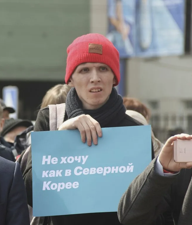 Больше чем жителей в стране. Толпа людей в городе. Больше чем жителей в стране. Самые большие по численности населения страны мира 10 стран. Населенность индии 2022.