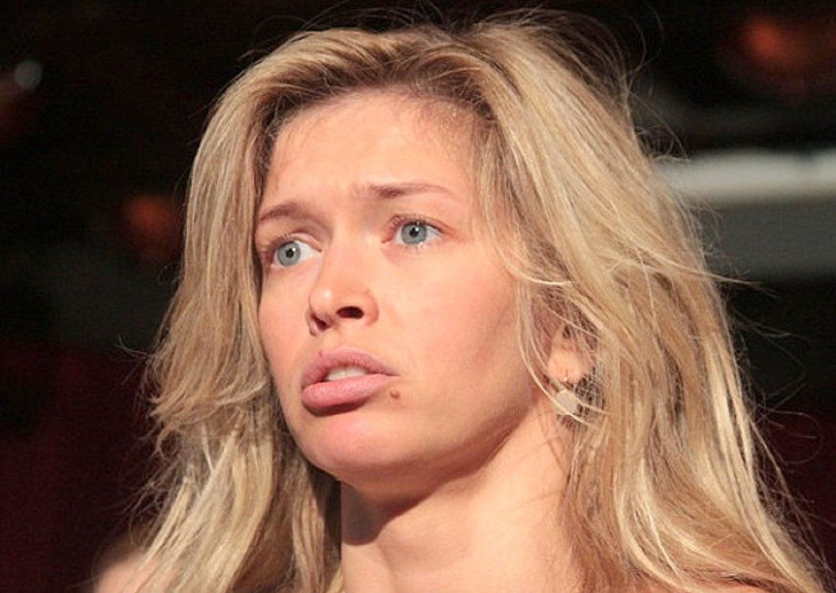 "Это женщина выбирает мужчину, который ее выбирает..." Януш Вишневский